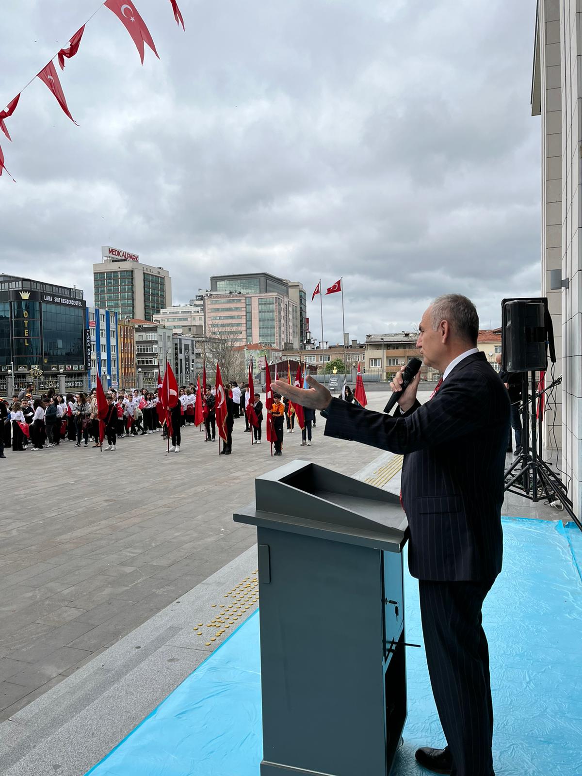 23 Nisan Ulusal Egemenlik ve Çocuk Bayramının 103. Yılını Kutladık